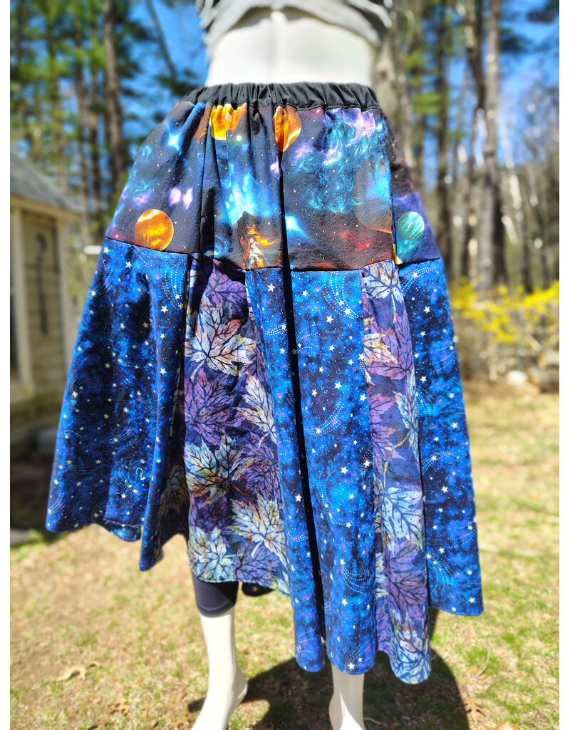 Cloakmakers.com K526-Washable Galaxy & Blue Shooting Stars Cotton Skirt w/ Pockets