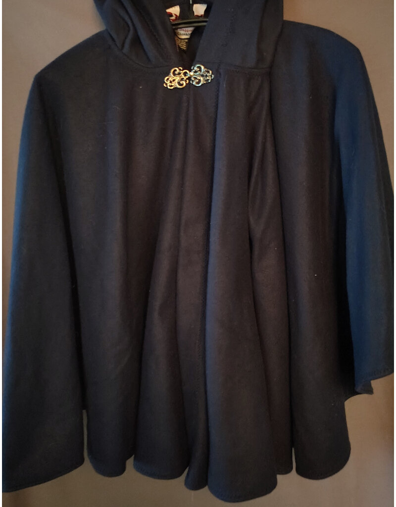 Cloakmakers.com 6040-Washable Dark Blue Fleece Cloak w/ Wolf Embroidery