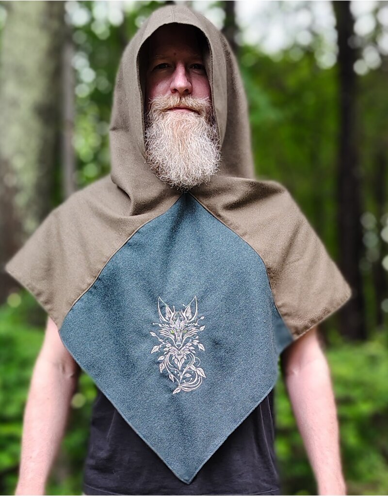 Cloakmakers.com H578-Washable Green Wool Blend Viking Hood w/ Silver Fox Embroidery