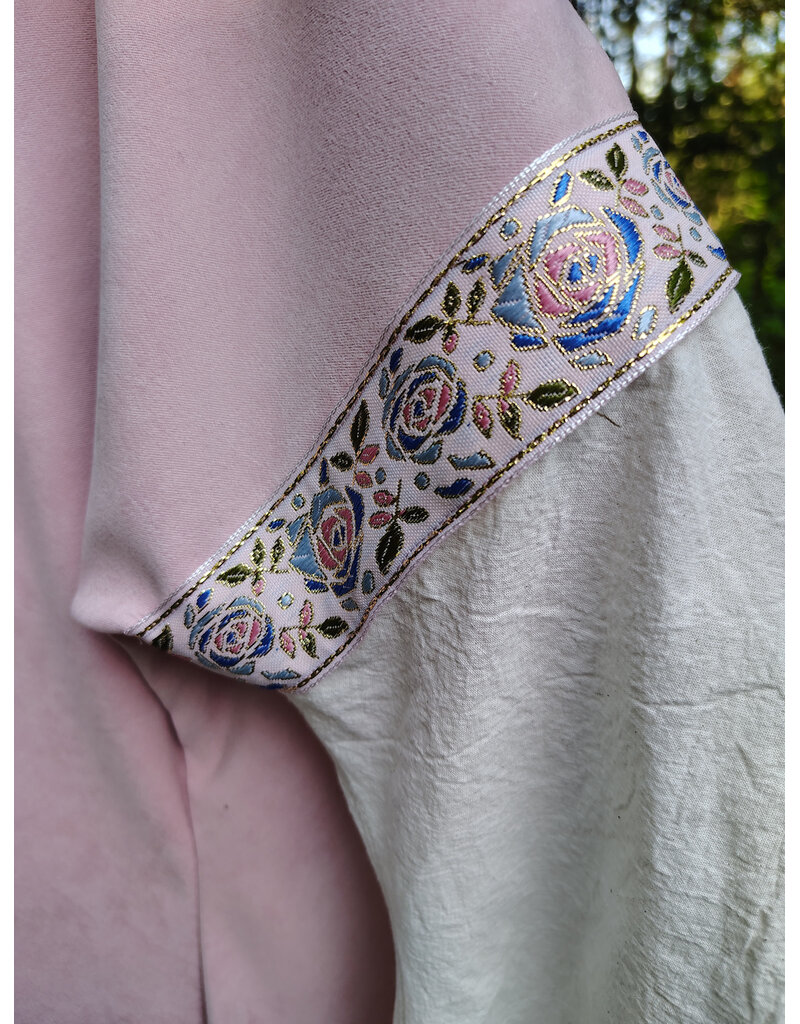 Cloakmakers.com G1200-Washable Light Pink Faux Wool Gown w/ White Cotton Drop Sleeves & Pockets