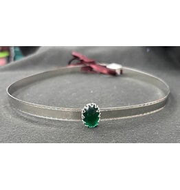 Cloakmakers.com Green Glass Stone on Bordered Burnished Band Circet