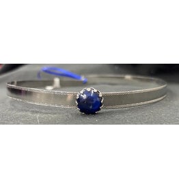 Cloakmakers.com Round Blue Stone on Silvertone Bordered Burnish Band Circlet