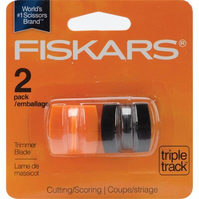 Fiskars Triple Track High-Profile Replacement Blades (straight & scoring style 1) (2/pkg) Fiskars Triple Track High-Profile Replacement Blades (straight & scoring style 1) (2/pkg)