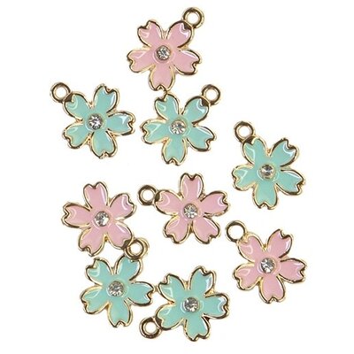 Prima Marketing Enamel Charms - Flower (sugar cookie) Prima Marketing Enamel Charms - Flower (sugar cookie)