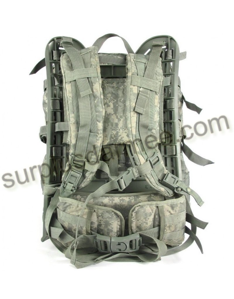 MILCOT MILITARY US Large Molle II Military Backpack Used