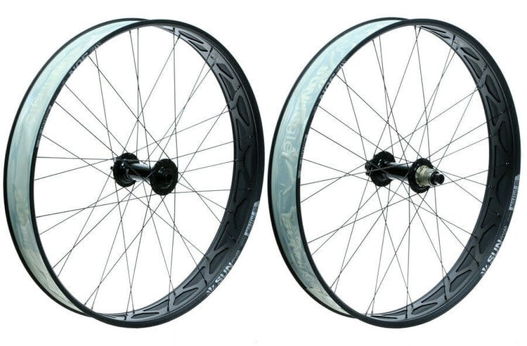 SUN RINGLE Rear wheel (rear only), Mulefut, 80mm, 26", UST, Sun Ringlé SRC hubs 12 x 197mm, HG and XD (included) 6 bolt disc