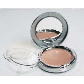 Foundation Creamy Ivory Powder Foundation