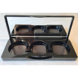 Eyes Empty Trio Eye Compact