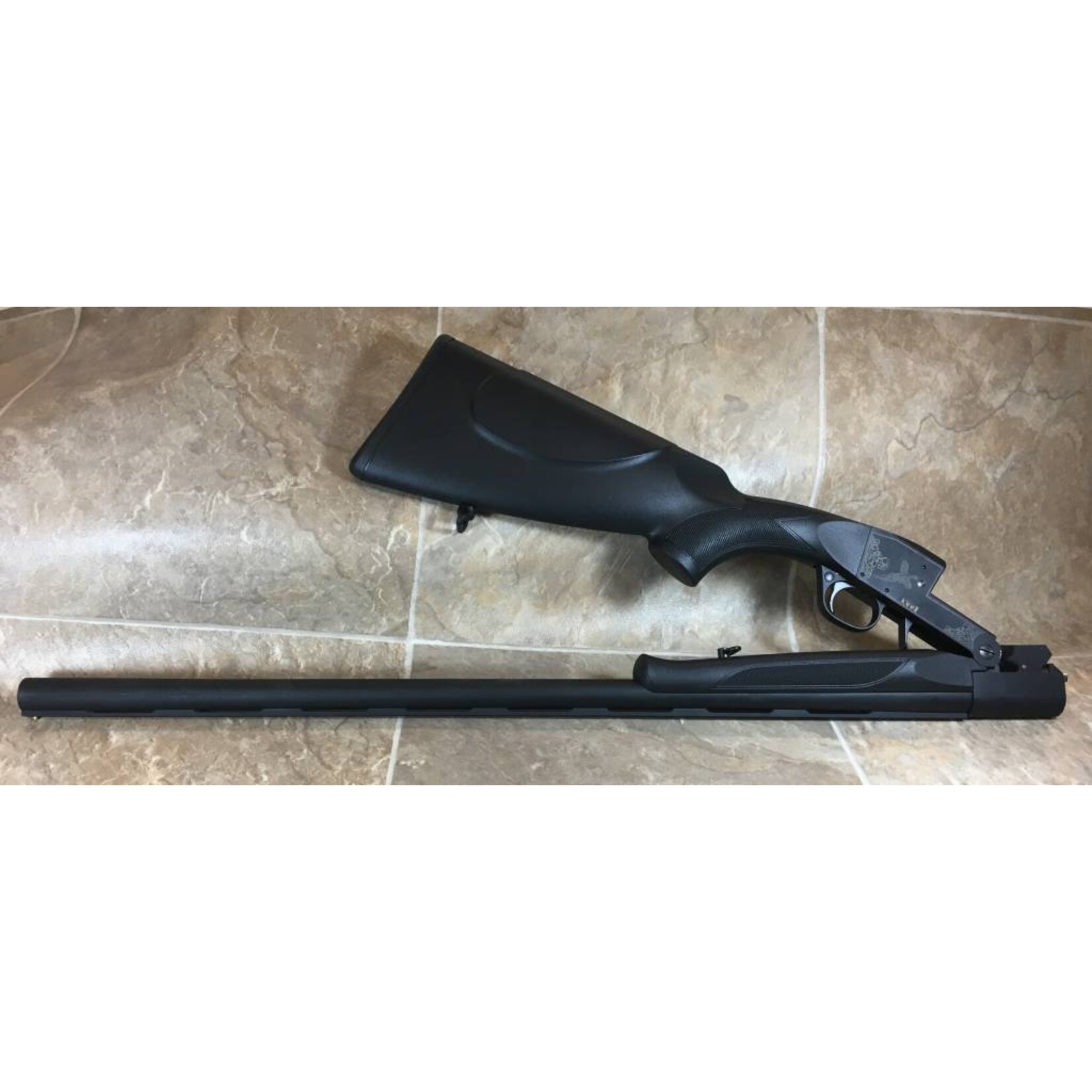 Lazer Arms Lazer Arms XT2 12GA 3" 28"barrel, black synthetic (LA-XT2-SH-12-28)