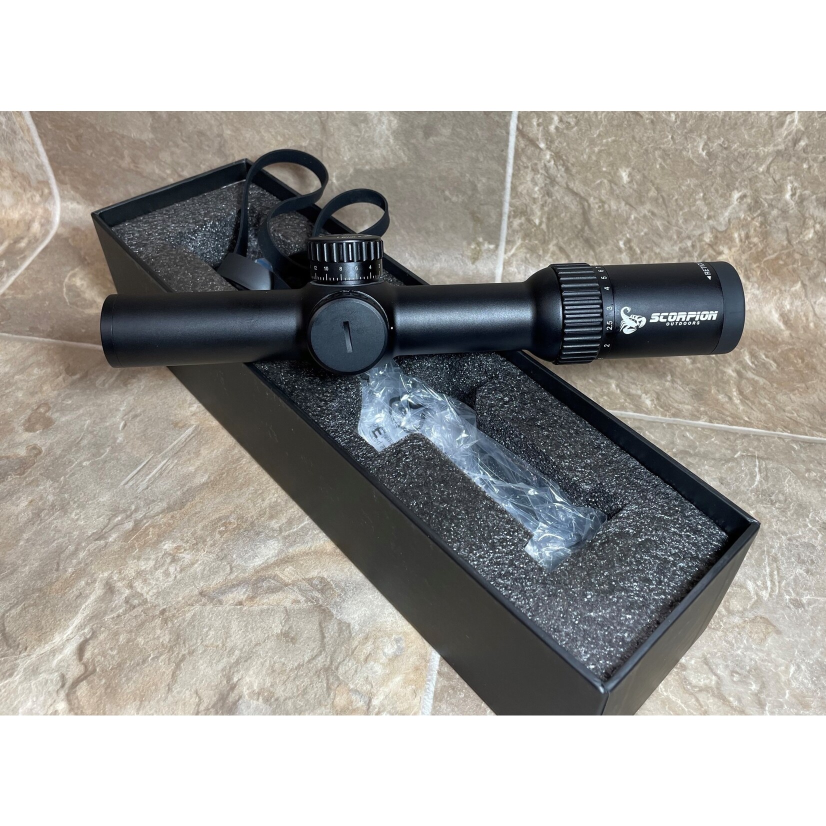 Scorpion Optics Scorpion Series 30 1-8x24 IR (S30 1-8x24 IR)