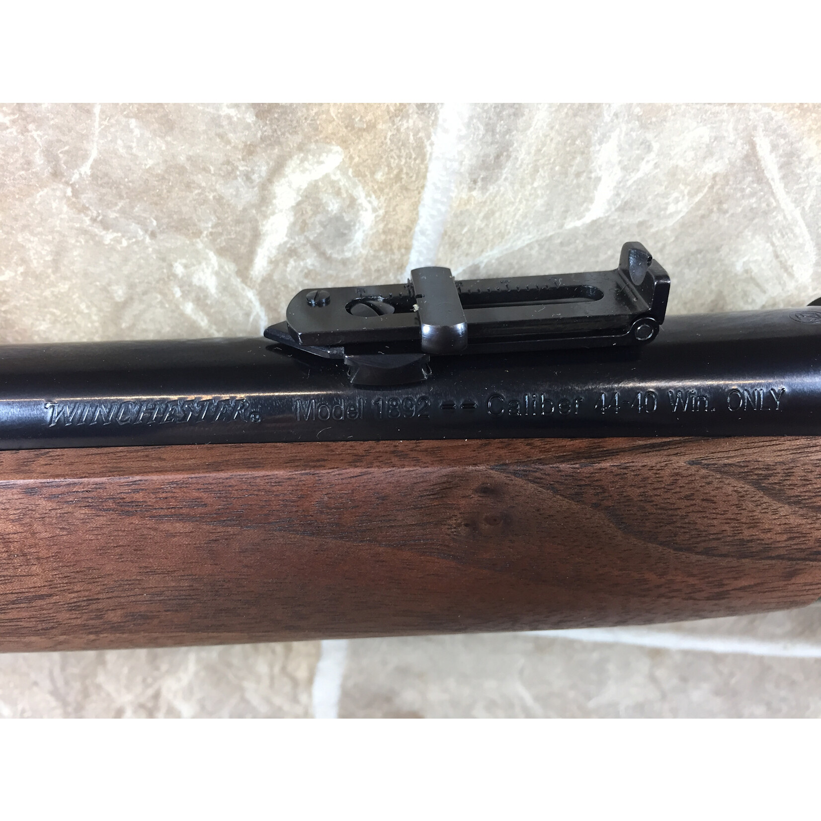Winchester Winchester 1892 Large Loop Carbine 44-40 Win 20" (534190140)