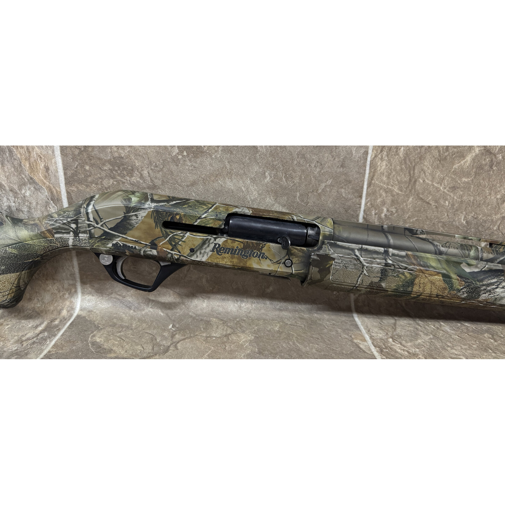 Used Remington Versa Max Sportsman 12Ga 3.5" (RT41566A)