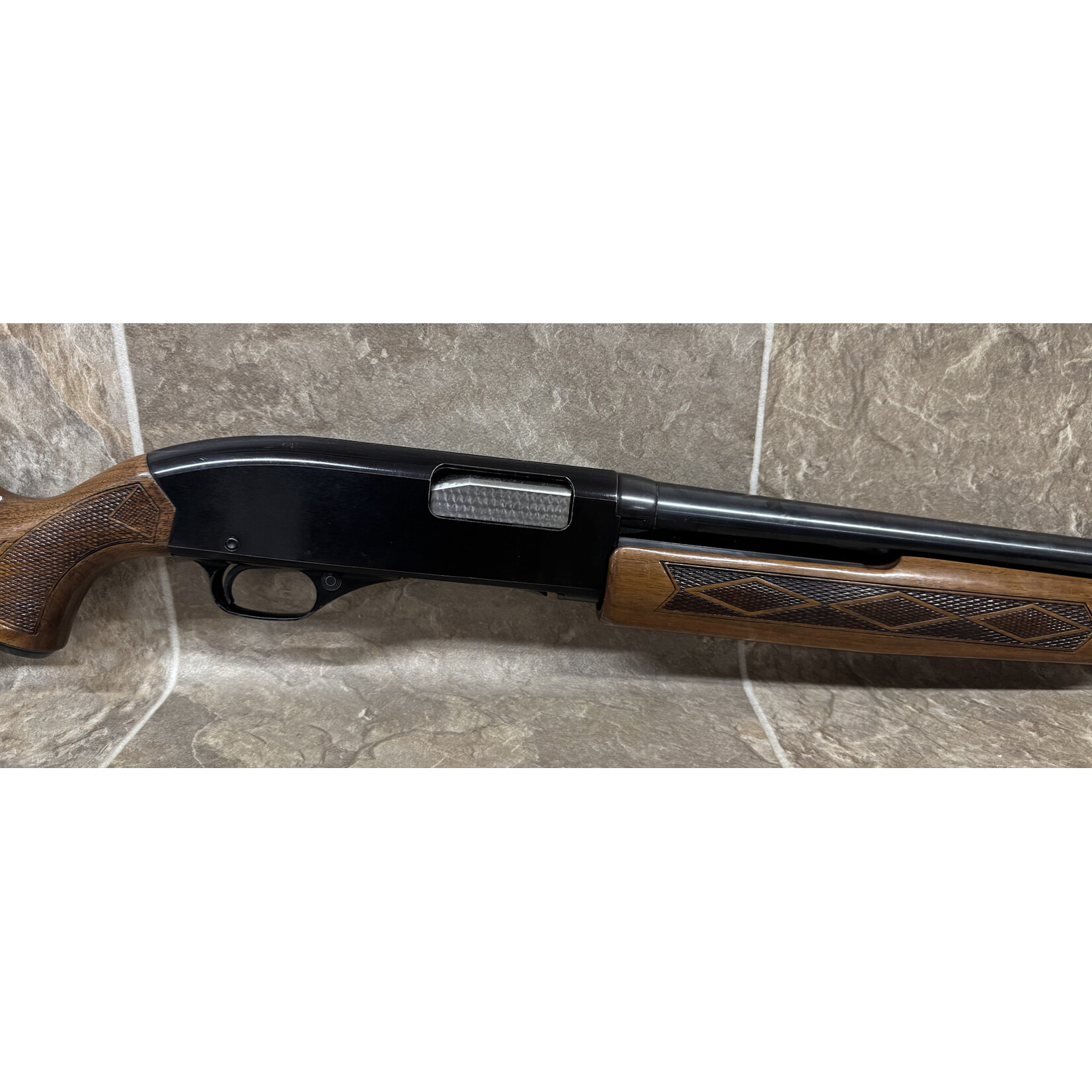 Winchester Used Winchester Model 1200 12ga 2 3/4" *modified choke* (239449)