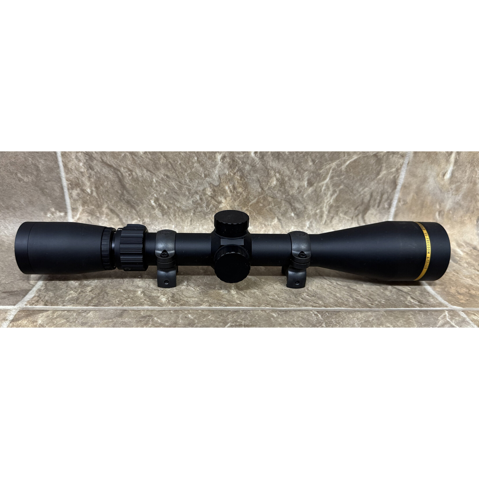 Leupold Used Leupold Freedom 4-12x40 Tri-MOA (492947AF)