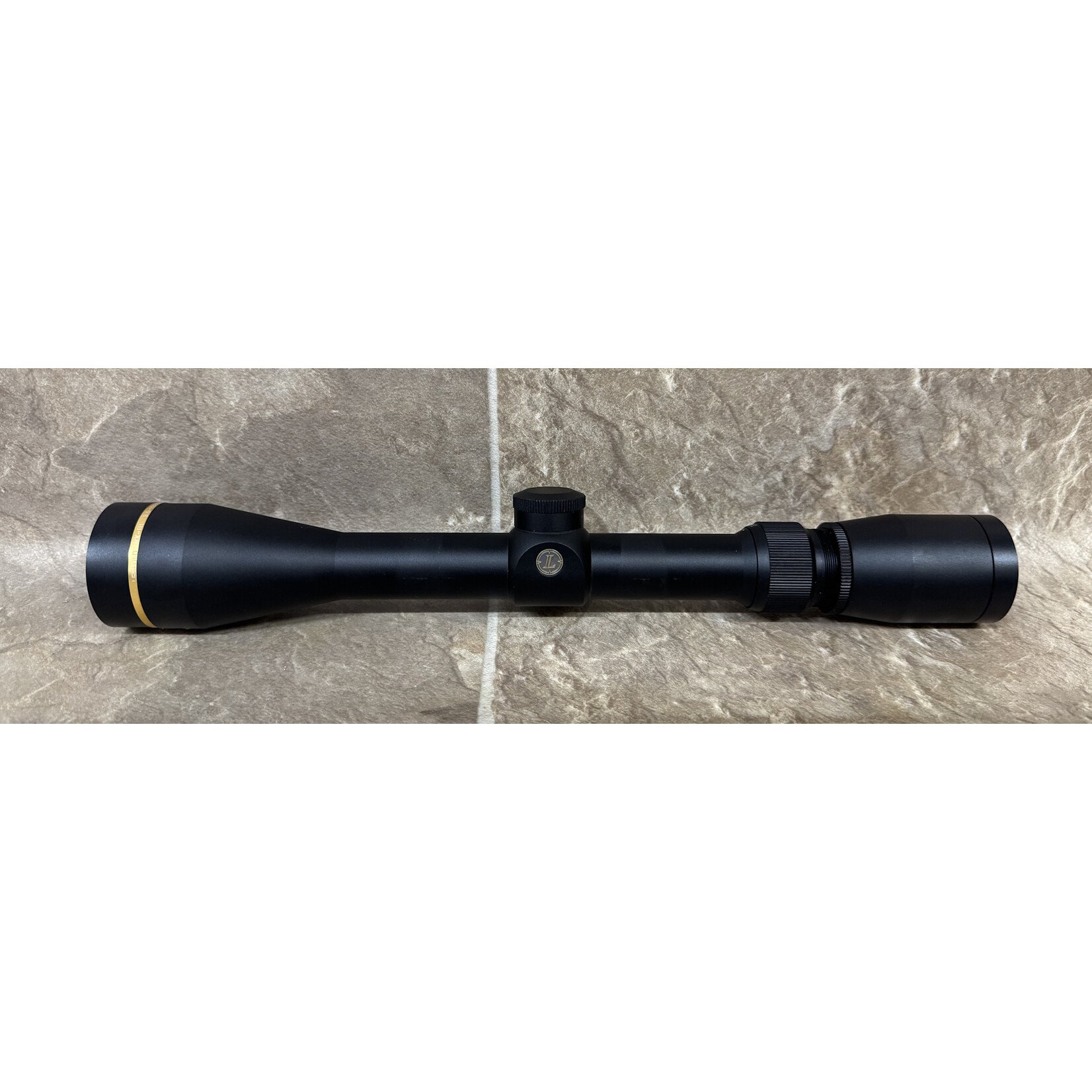 Used Leupold VX-III 3.5-10x40mm (81833AA)