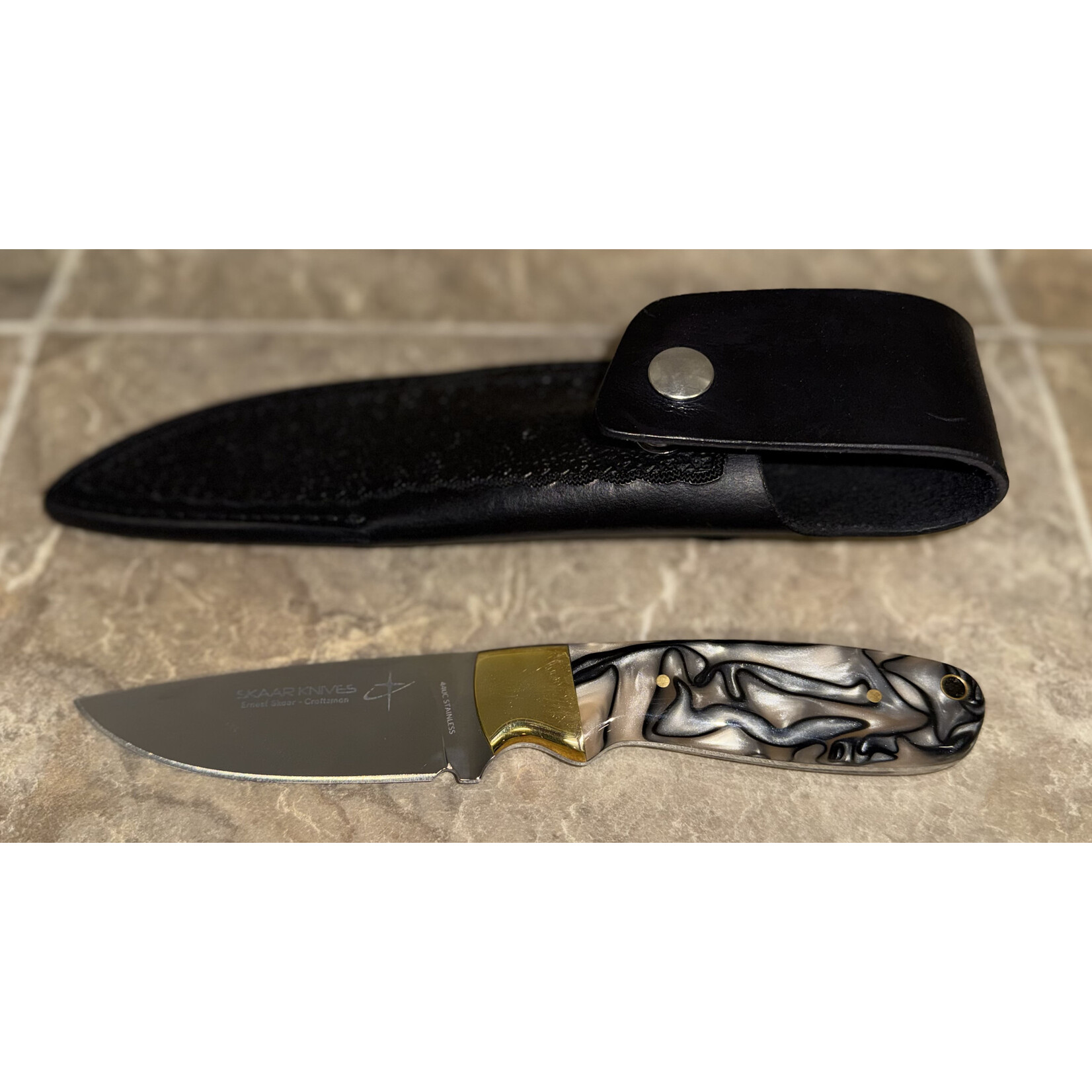 CS Skaar Knives Oyster Kirinite /Brass (25-12-1)