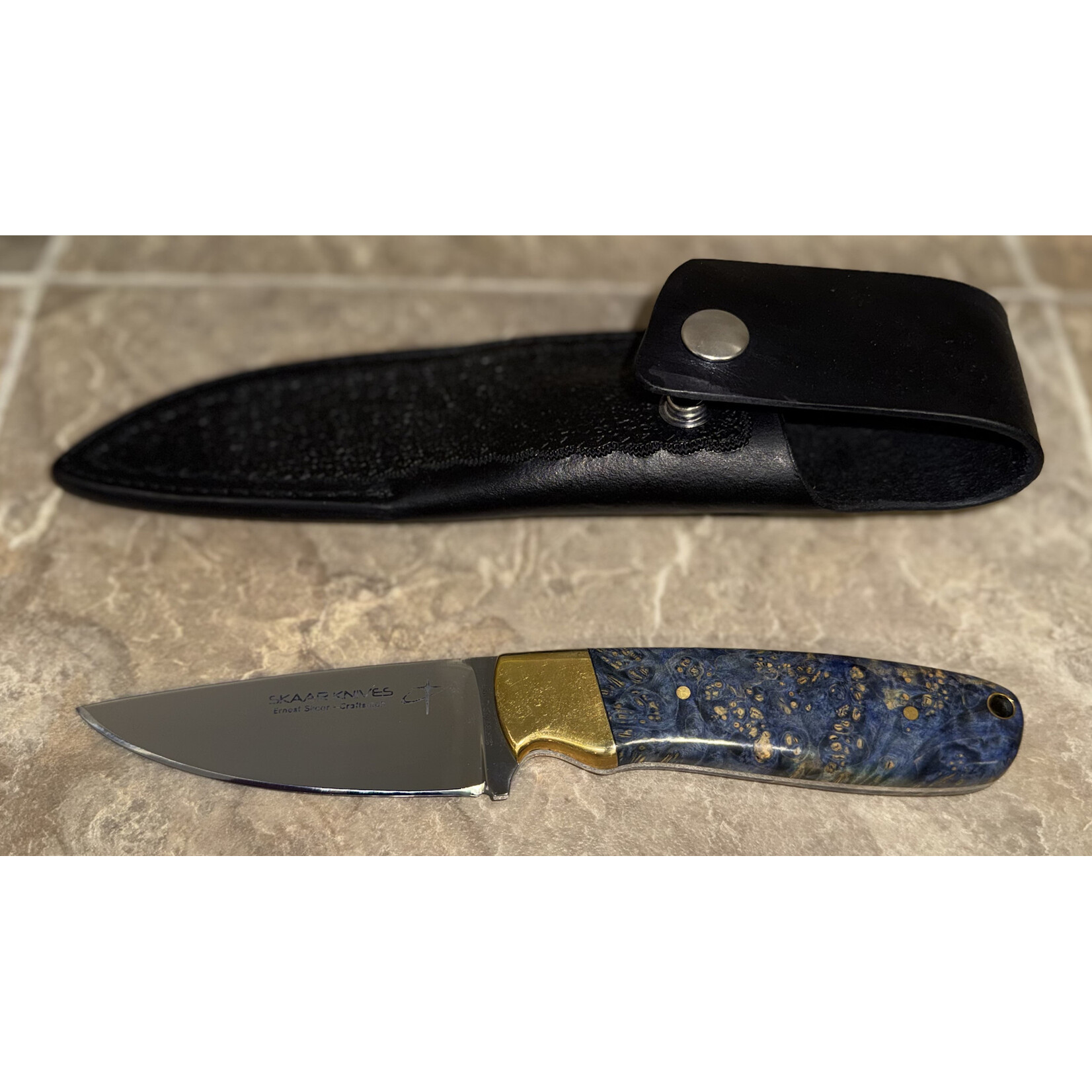 CS Skaar Knives Blue Maple Burl/ Brass (25-12-2)