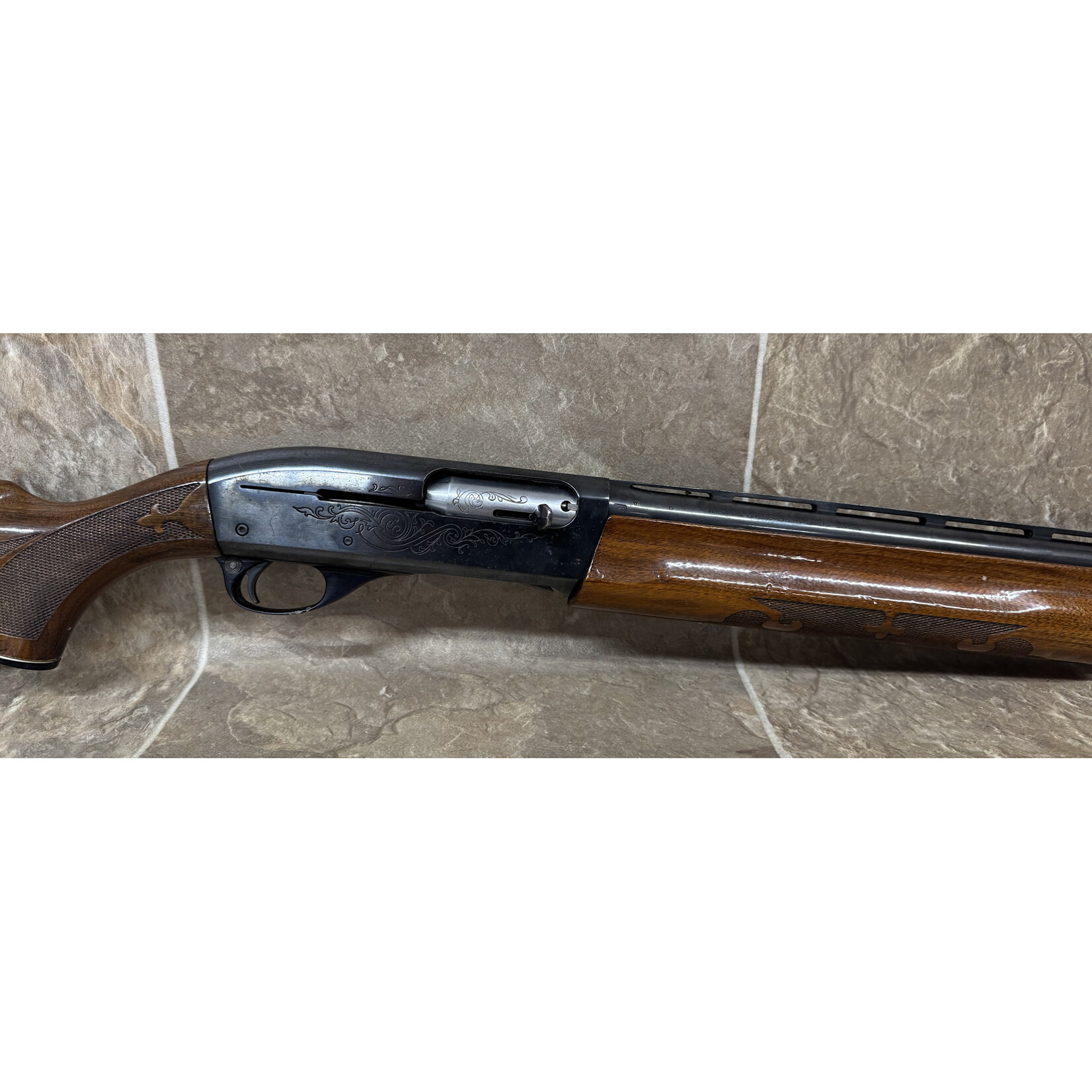 Remington (XK) Used Remington Model 1100 12ga (M076649V)