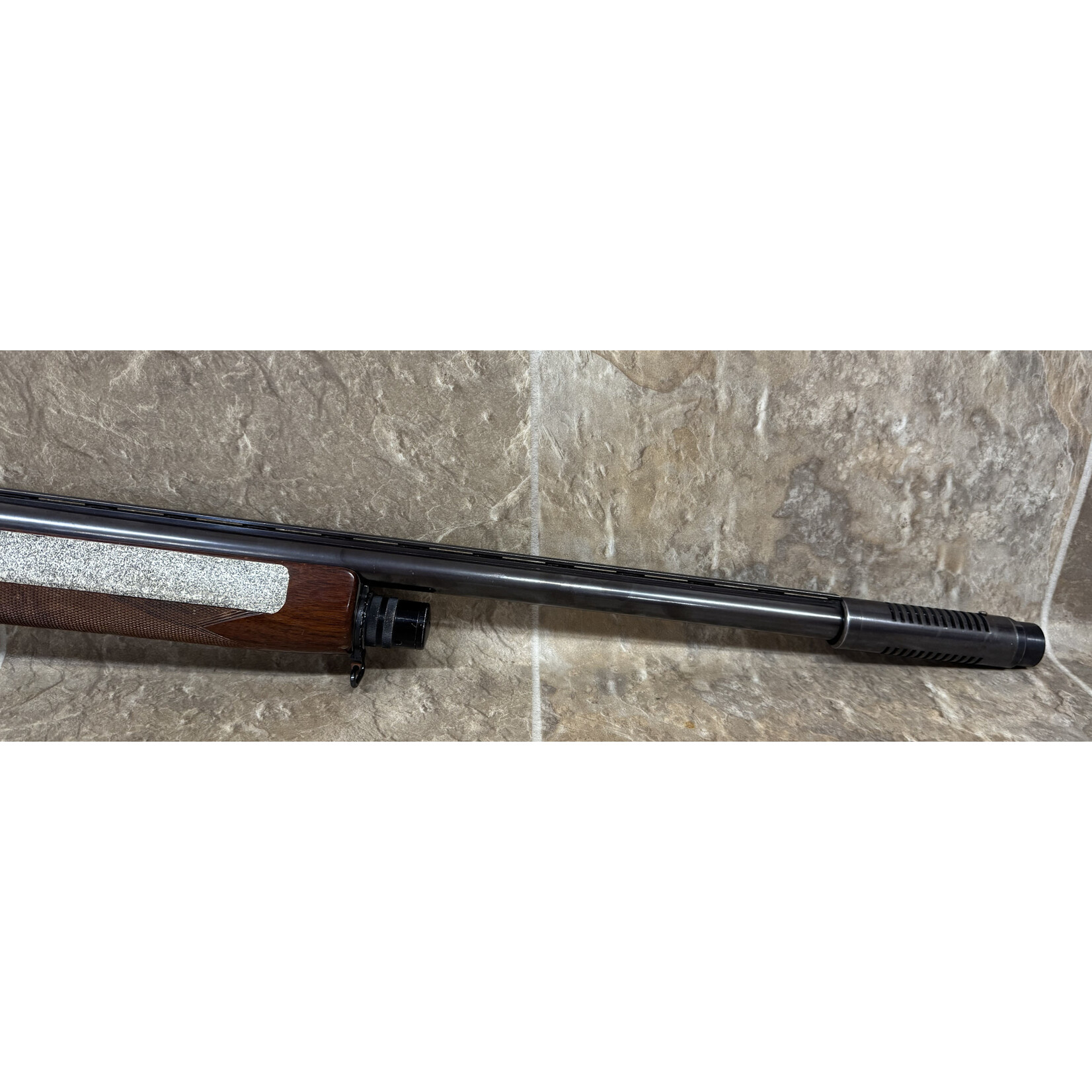 Remington (XK) Used Remington Model 1100 12ga 2 3/4" (L505106V)