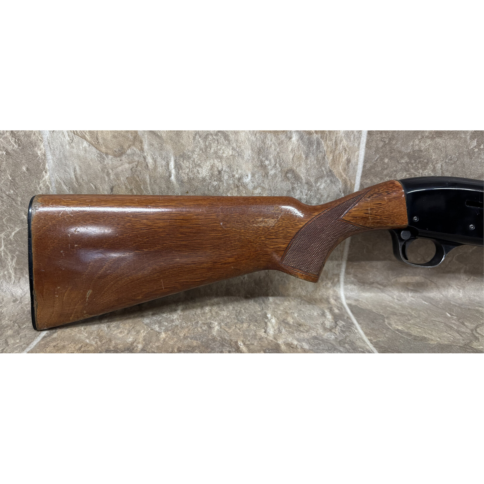 Husqvarna (XK) Used HVA Perfex Semi-Auto 12ga 2 3/4" (96960)