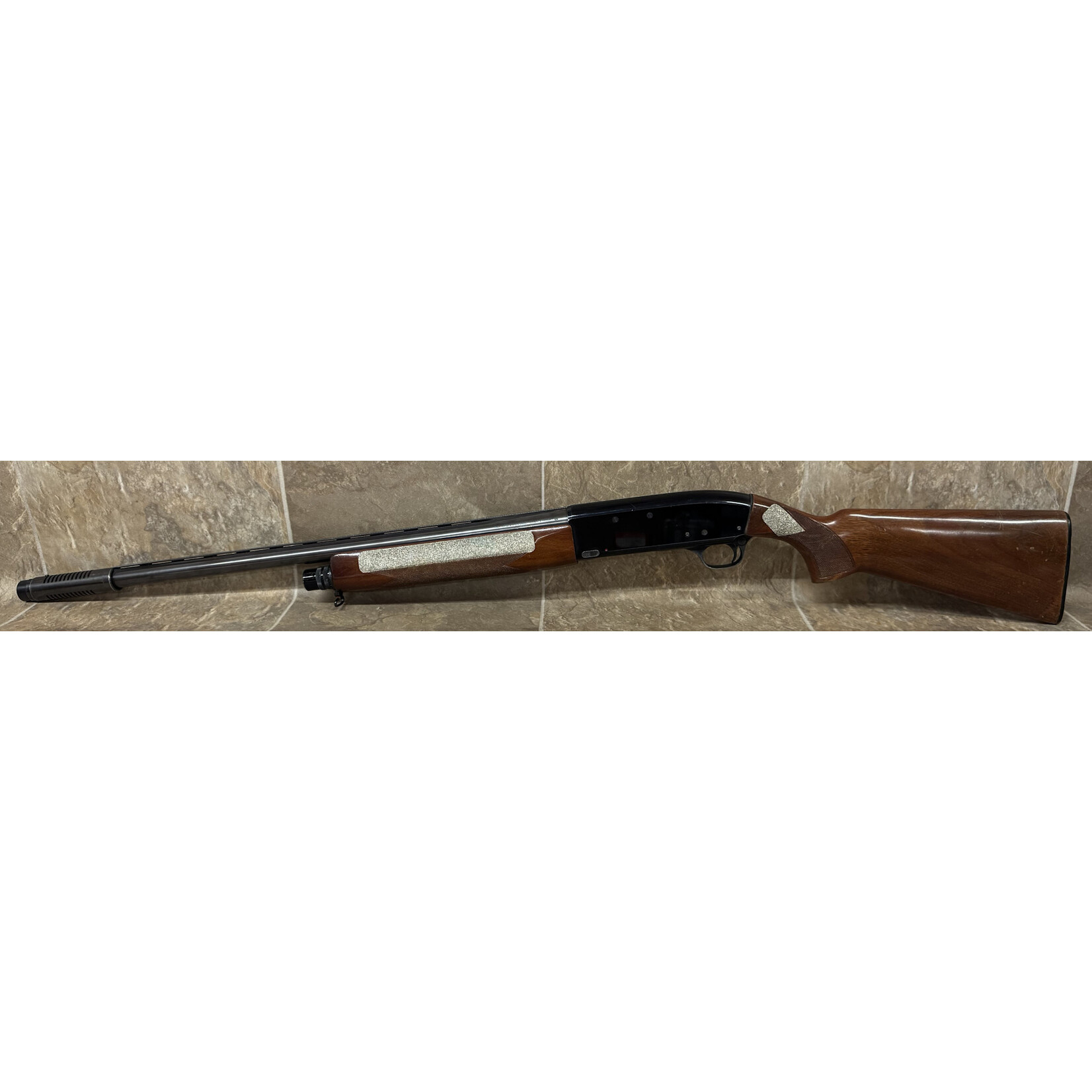 Husqvarna (XK) Used HVA Perfex Semi-Auto 12ga 2 3/4" (96960)