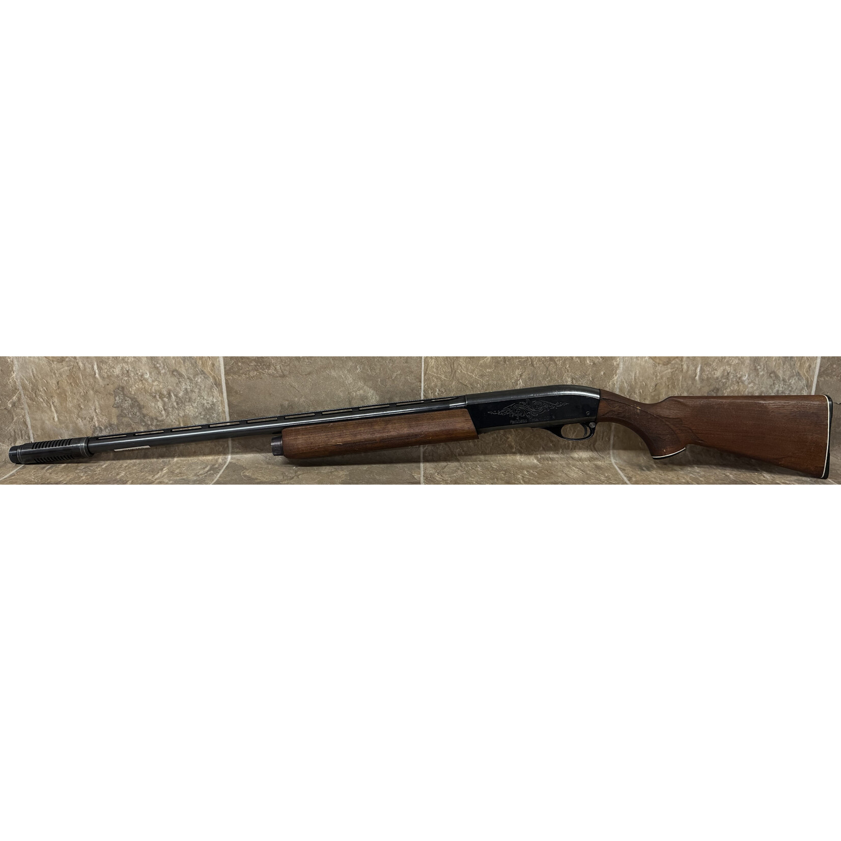 Remington (XK) Used Remington Model 1100 12ga 2 3/4" (L505106V)