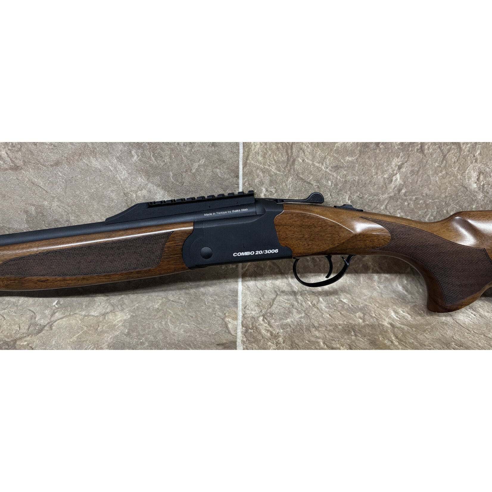 Rev Arms Demo Rev Arms Double Duty Combo O/U 20ga / 30-06 Sprg. 20" (TH375-24AU00007)