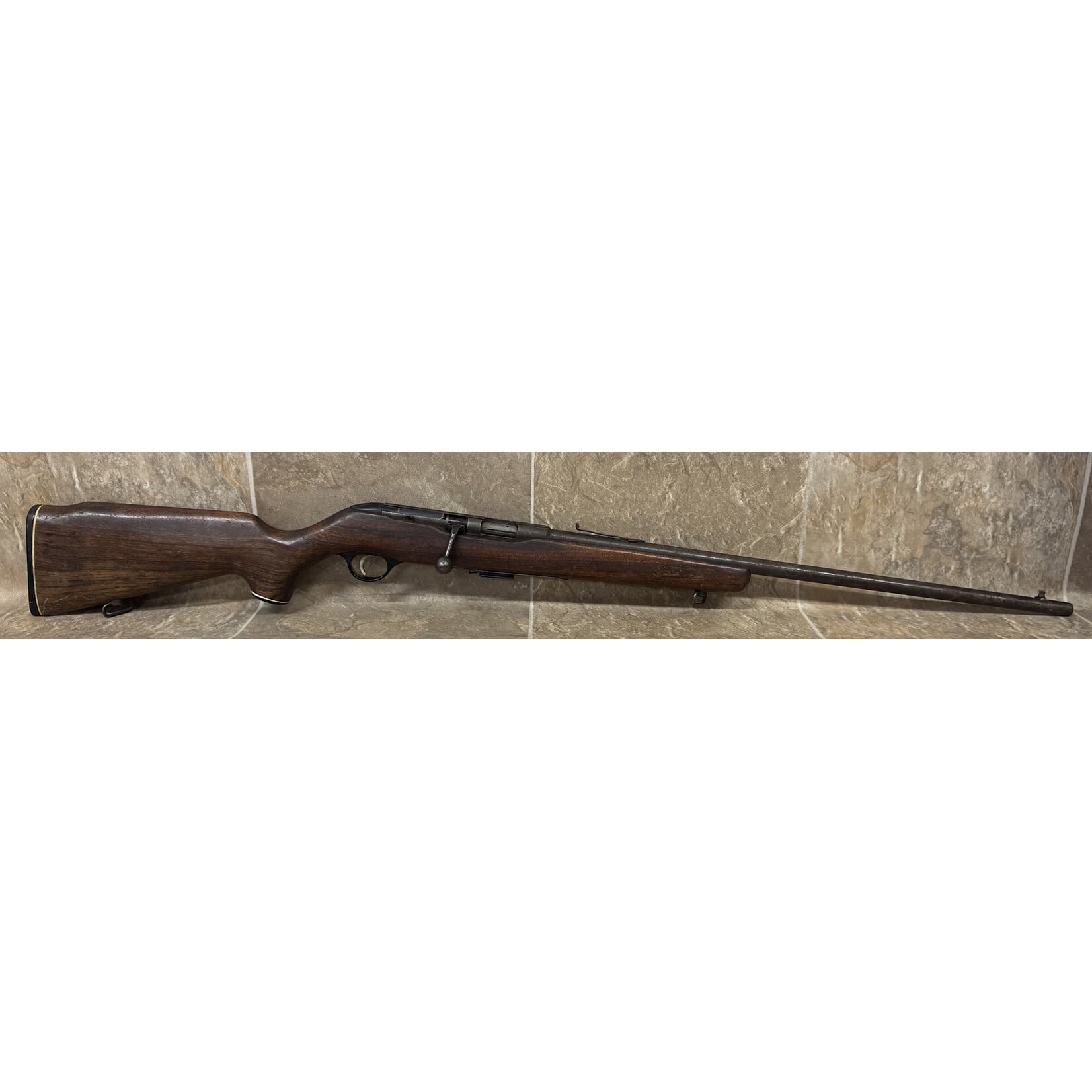 Lakefield Used Lakefield - Mossberg 640KC Chuckster 22 WMR (976477)