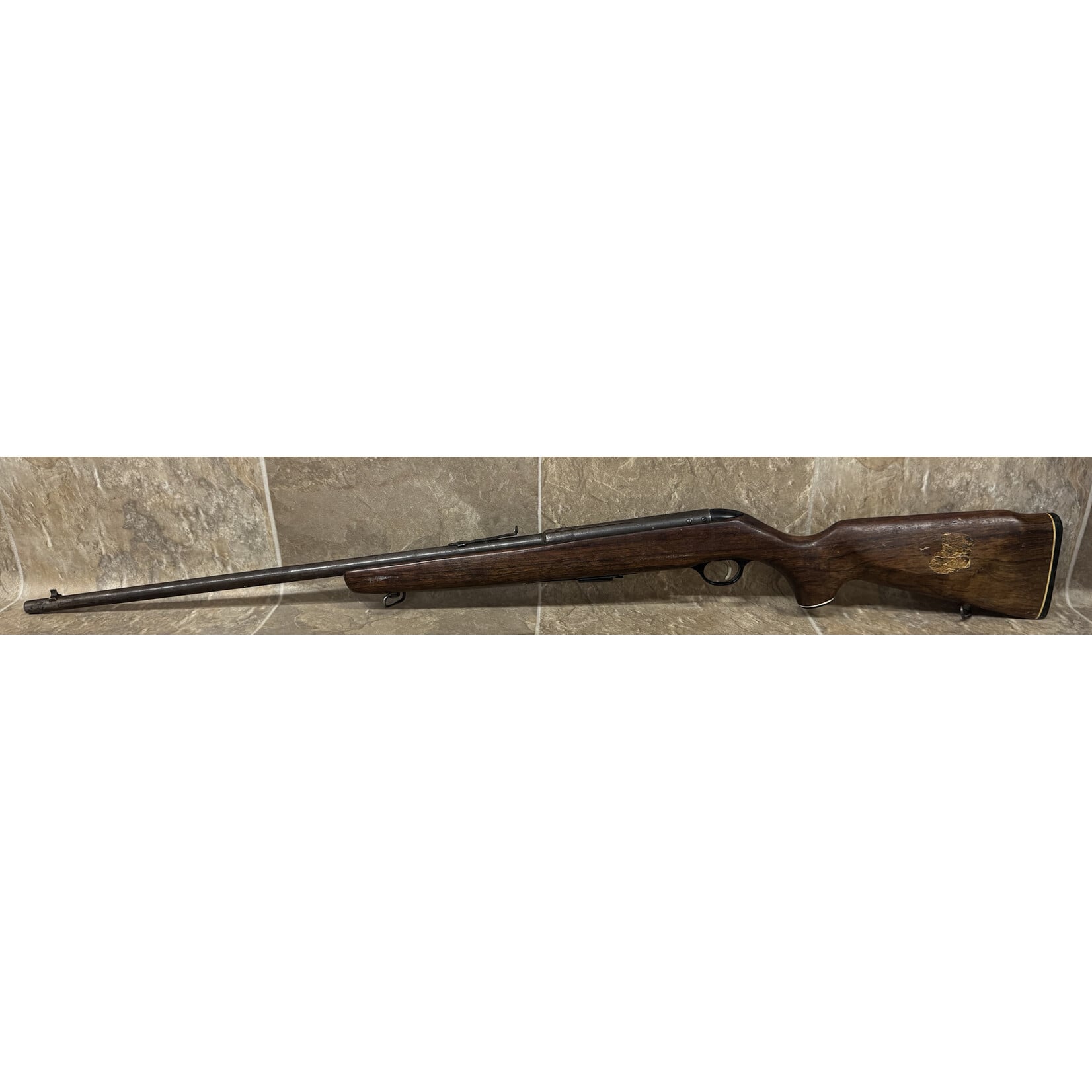 Lakefield Used Lakefield - Mossberg 640KC Chuckster 22 WMR (976477)
