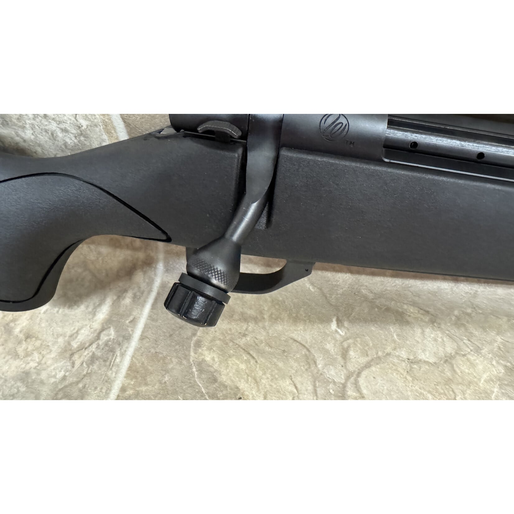 CS Weatherby Vanguard Obsidian 223 Rem 24" (VB407874)