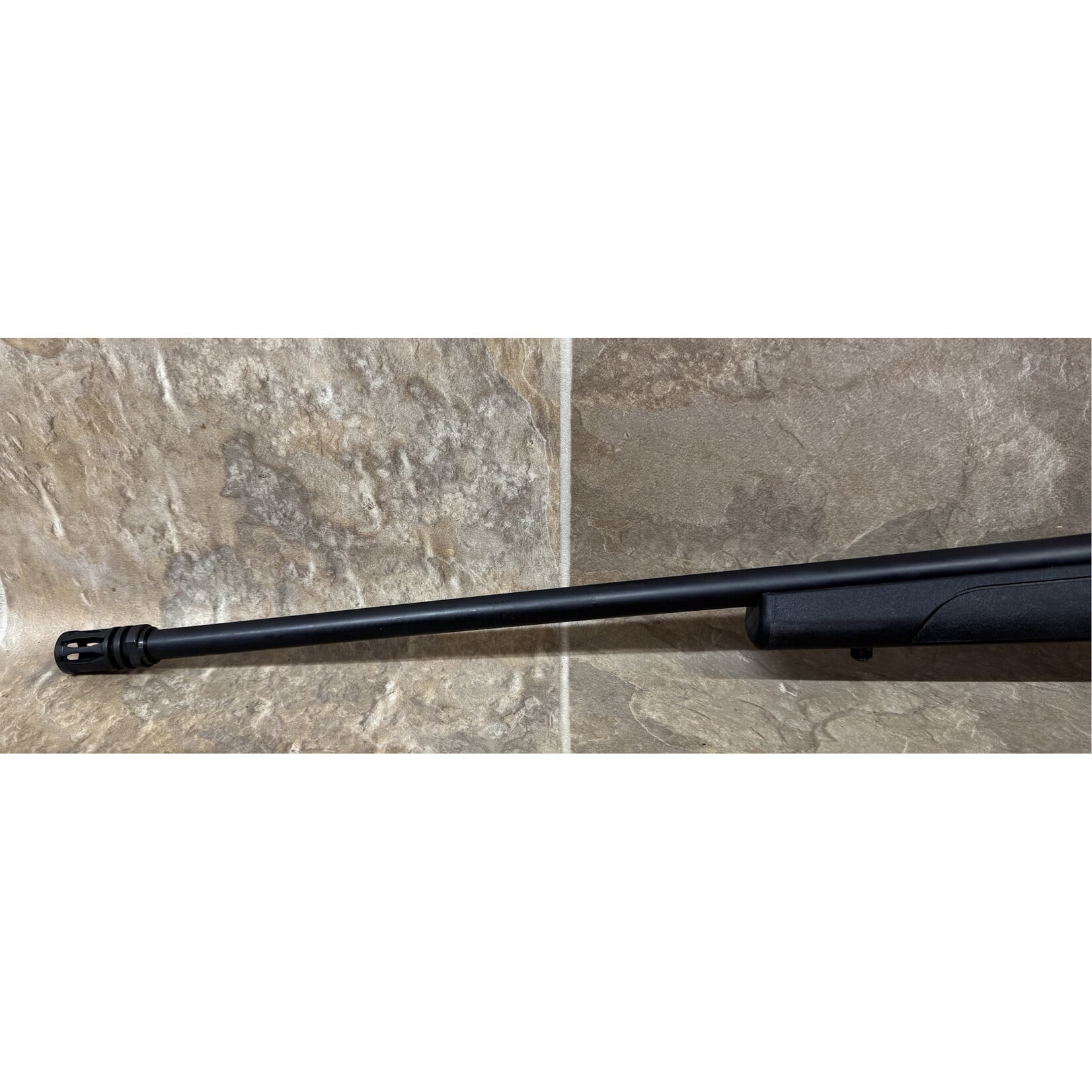 CS Weatherby Vanguard Obsidian 223 Rem 24" (VB407874)