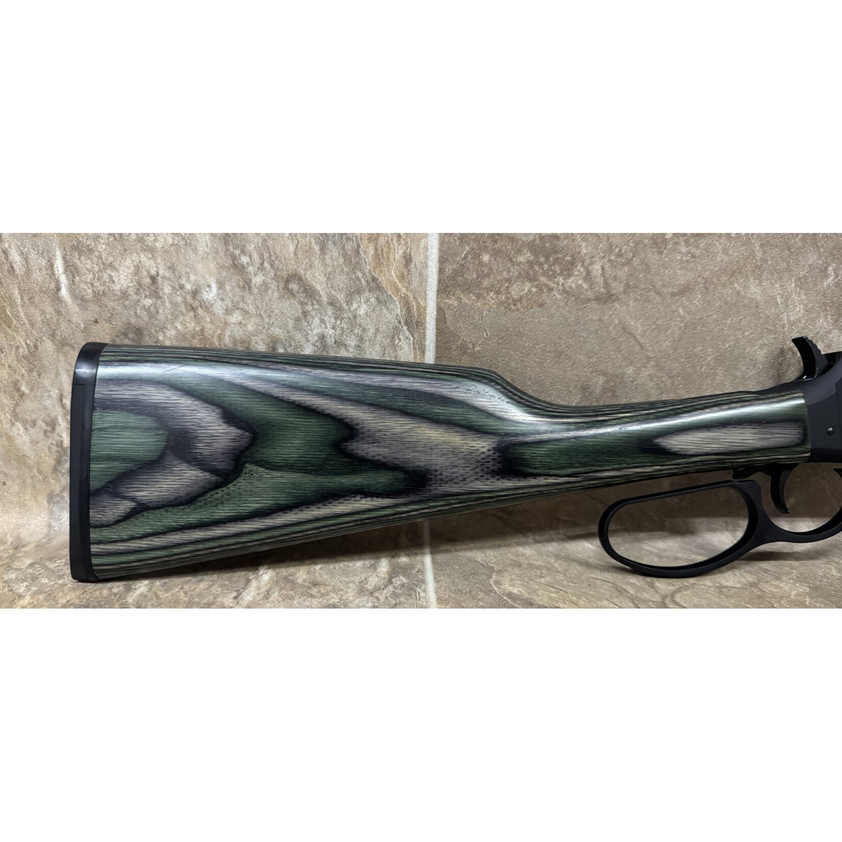 Derya Used Derya TM22 LA-18 22LR Green Laminate (TG970-23S01159)