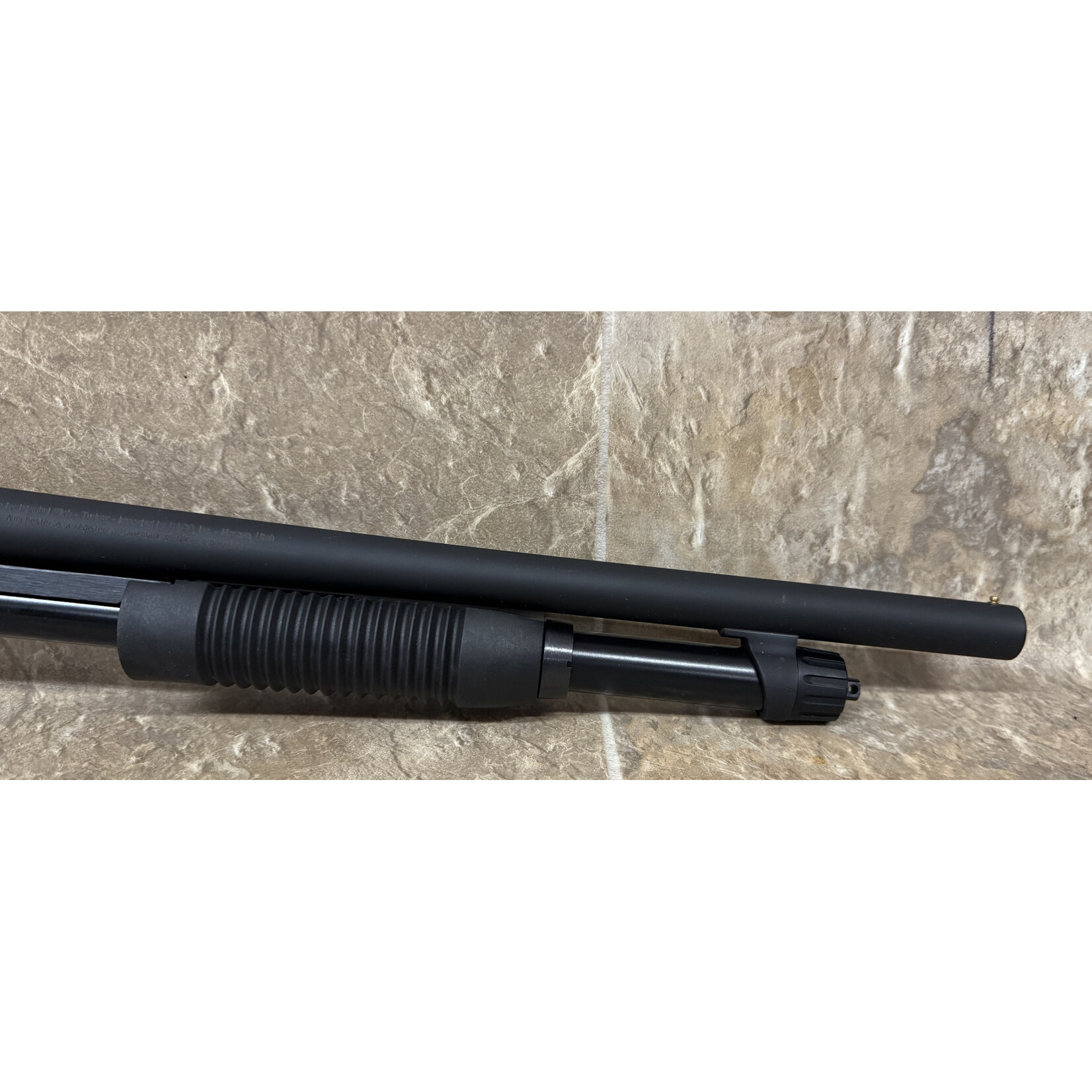 Winchester Used Winchester SXP Defender 12ga 18" (TR158995YZSP)