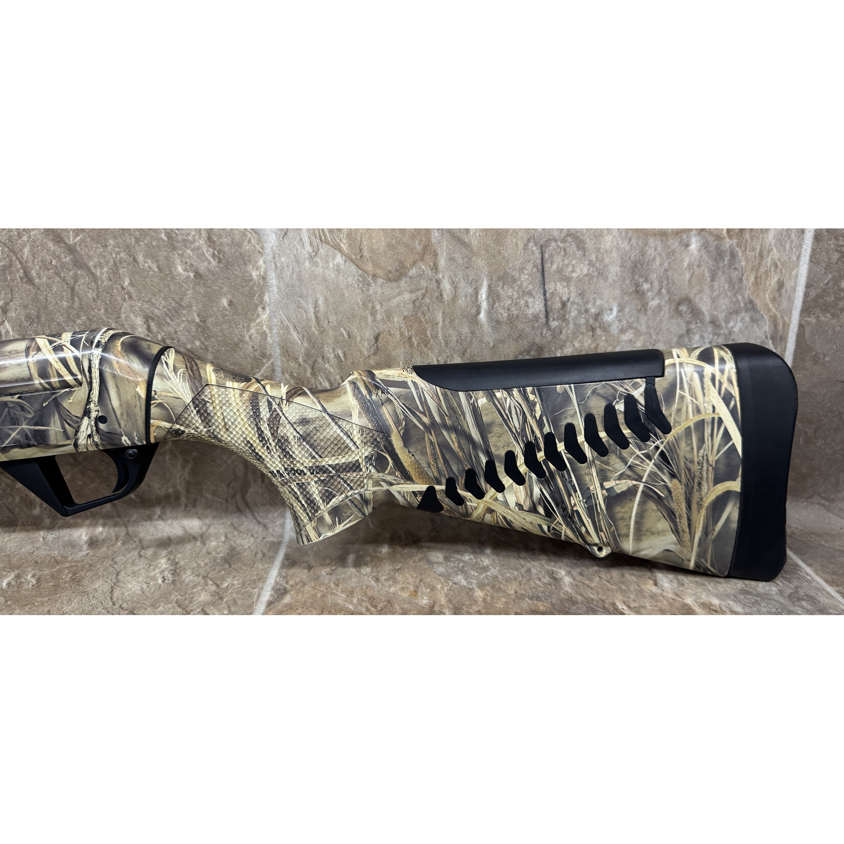 Benelli Used Benelli Super Black Eagle II 12ga 3.5" Max-4 (U322359)