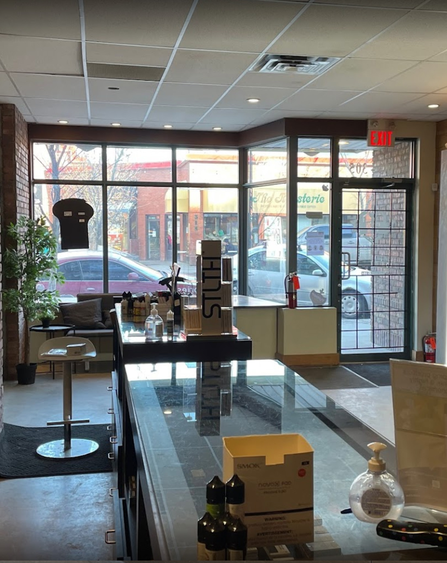 Union Vape Co. Inside Store