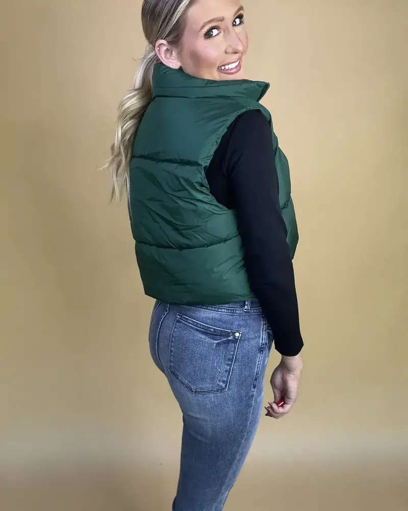 Cropped Puffer Vest w/Zip Front