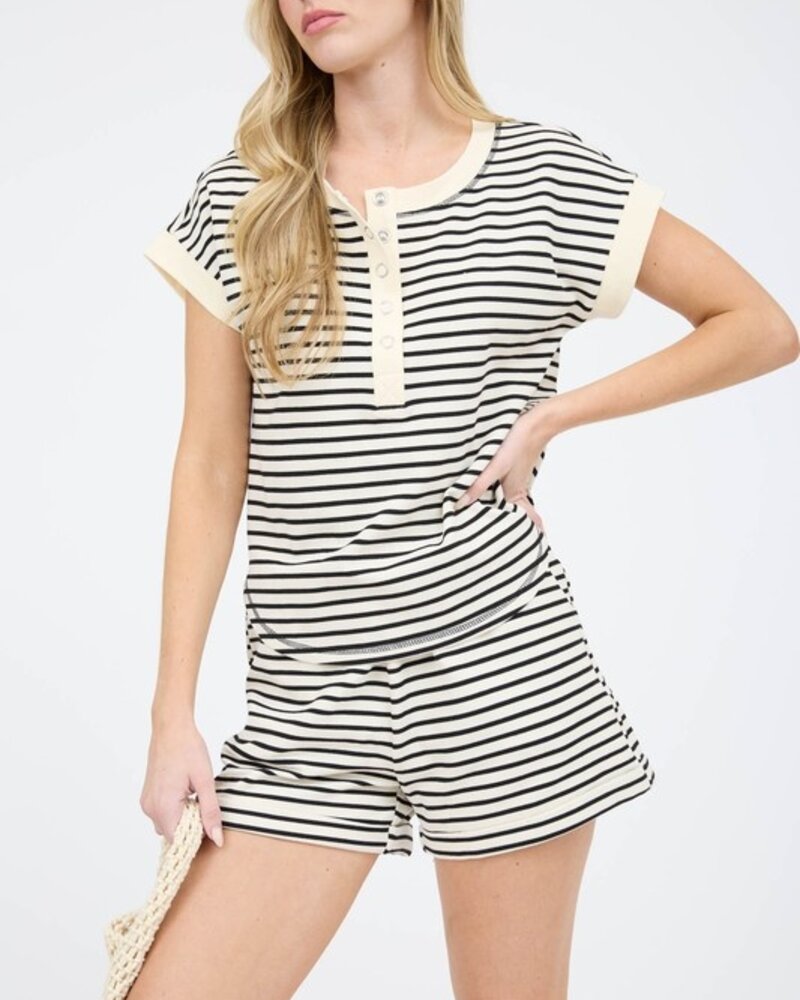 Blu Pepper Stripe Short Sleeve Snap Button Knit