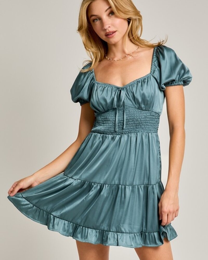 LELIS Slik Runched Waist Mini Dress