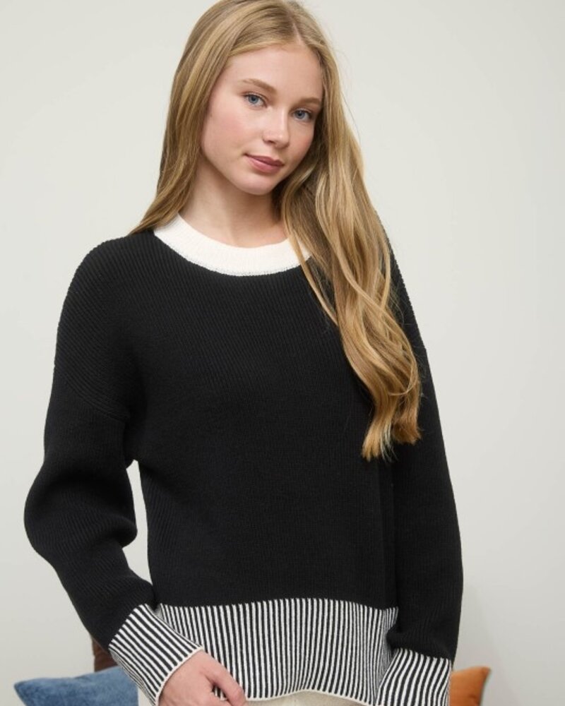 Blu Pepper Contrast Stripe Hem Long Sleeve Knit Sweater