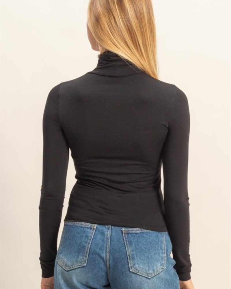 Double Zero Turtleneck Long Sleeve Fitted Top