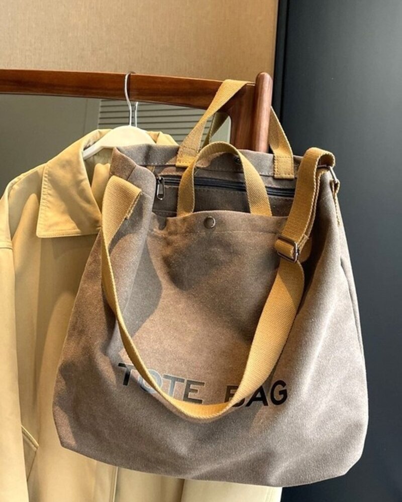 Minimalist Lg Capacity Tote Bag