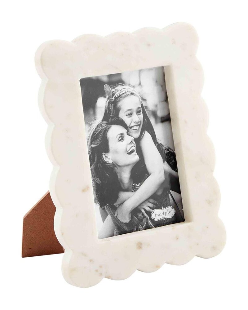 Mud Pie Small Scalloped Marble Frame