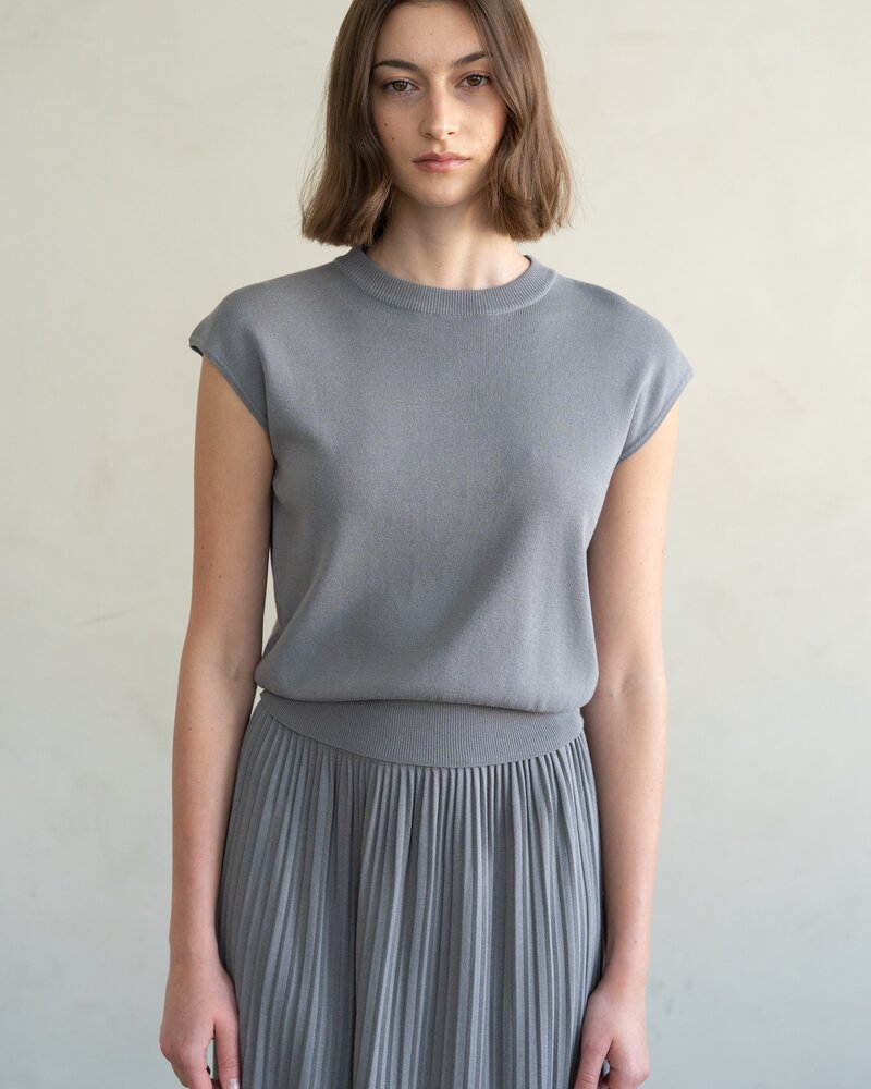 Elle Grey Crew Neck Kitted Top