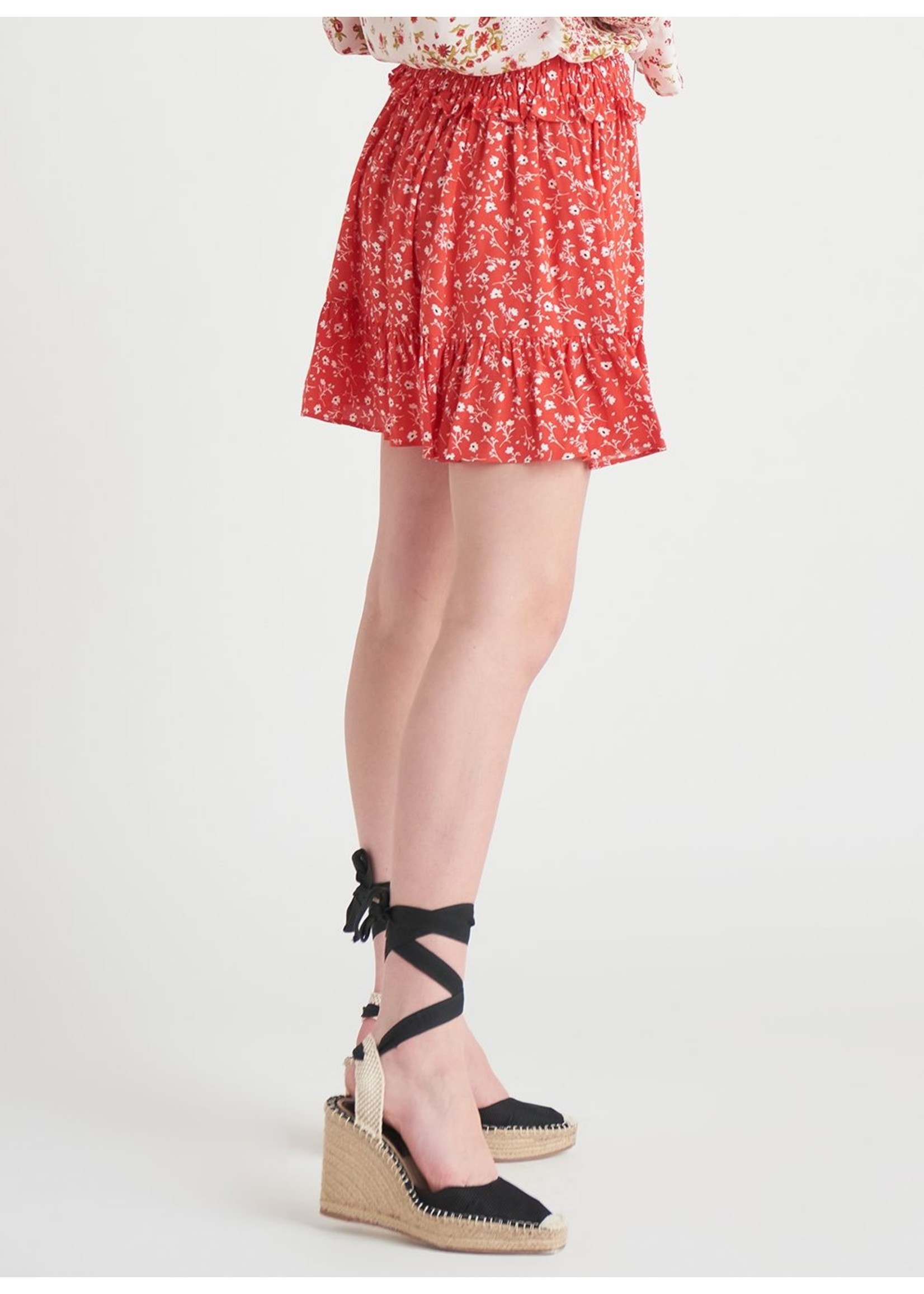 Dex Elastic Waist Tiered Mini Skirt