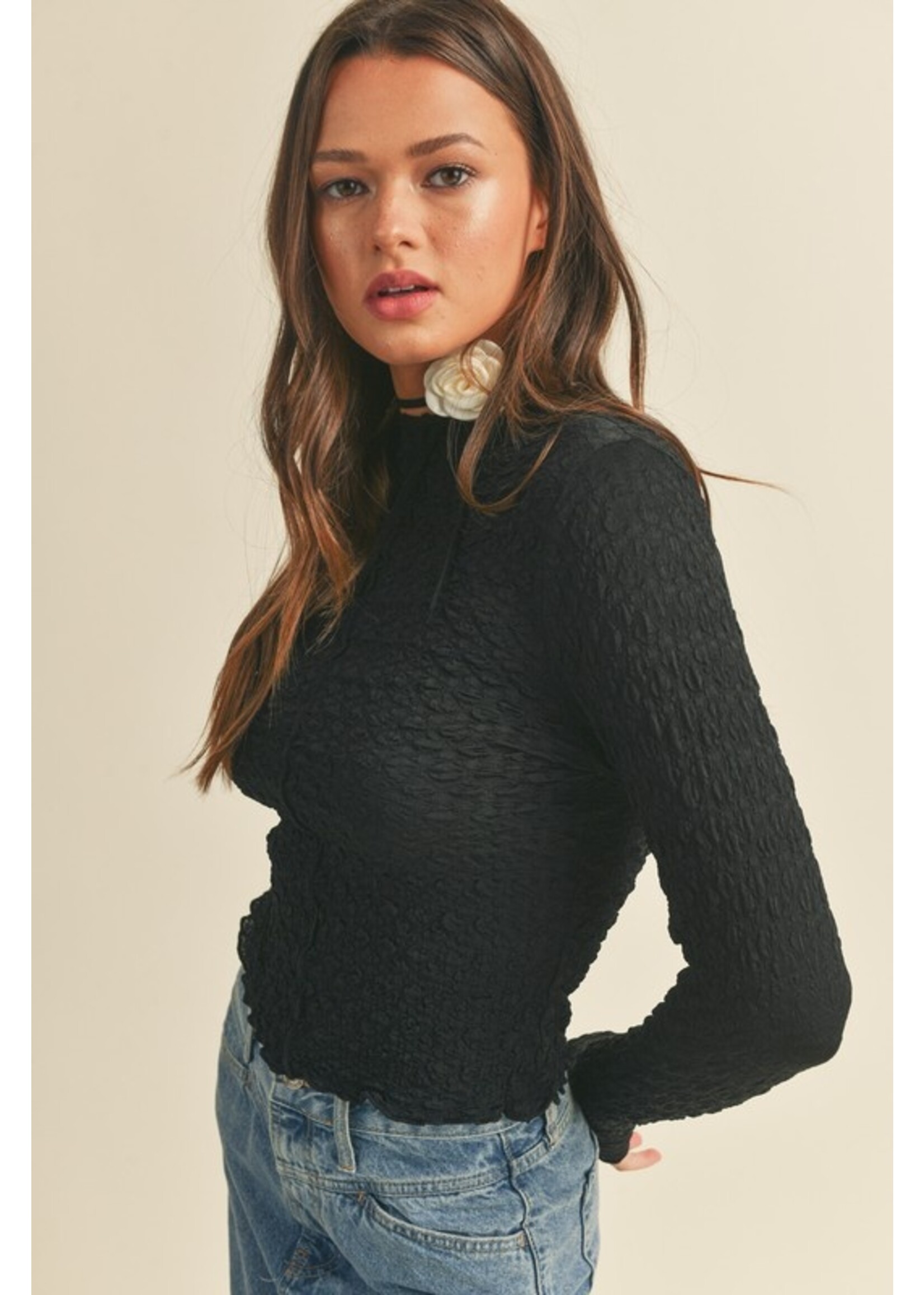 Textured Crinkle L/S Top