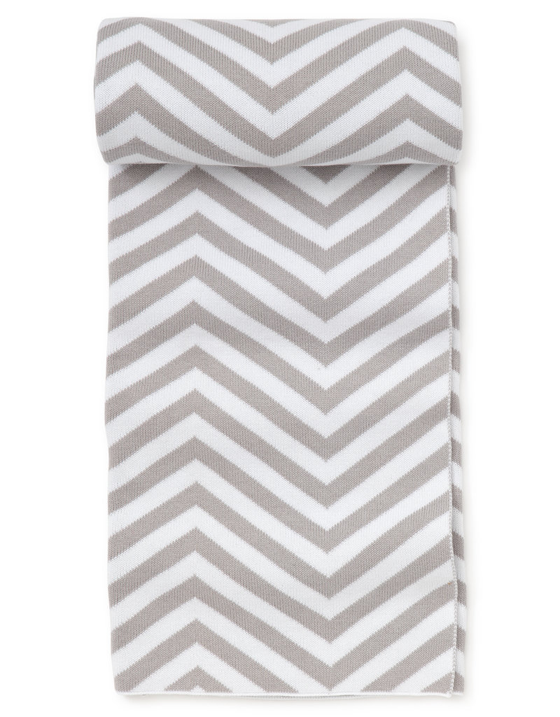 KISSY KISSY GREY CHEVRON NOVELTY KNIT BLANKET