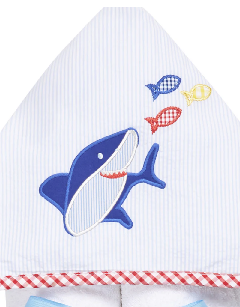 3 MARTHAS EVERYKID SHARK TOWEL
