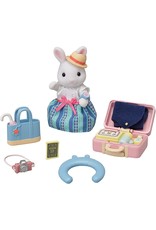 Epoch Calico Critters Weekend Travel Set