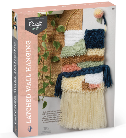 Craft Crush DIY Latched Wall Hanging
