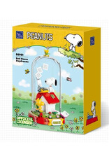 PANTASY Peanuts Building Brick Red House Daydreams